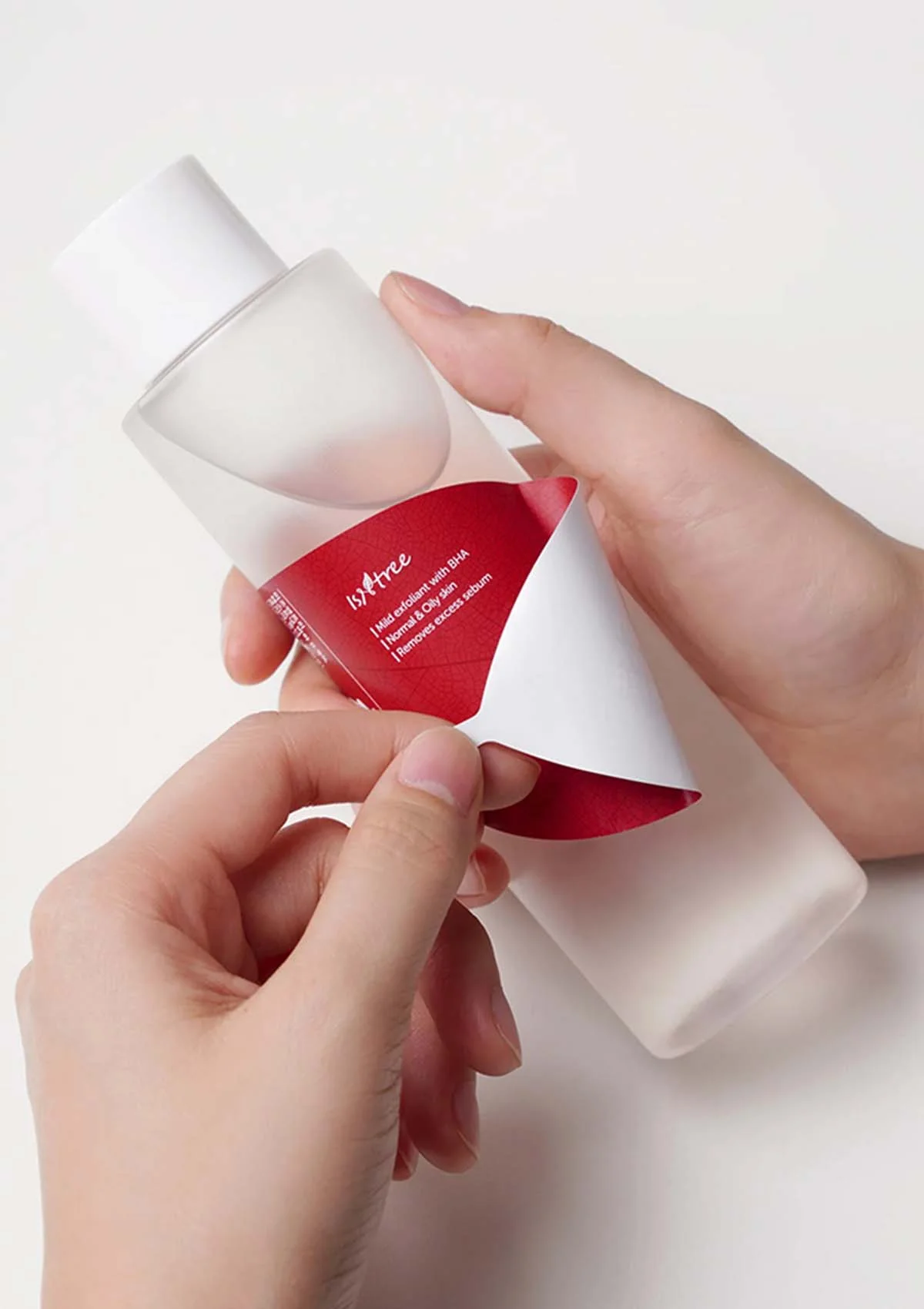 [ISNTREE] Chestnut BHA 0.9% Clear Toner 200ml  - Image 4