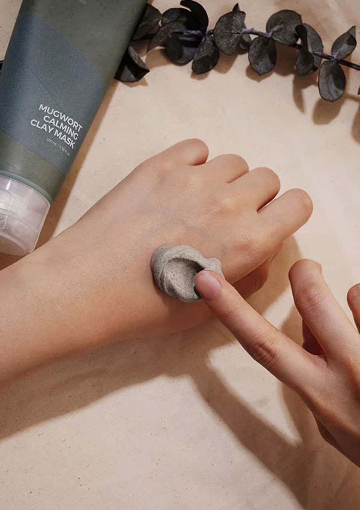 [ISNTREE] Mugwort Calming Clay Mask 100ml - Image 3