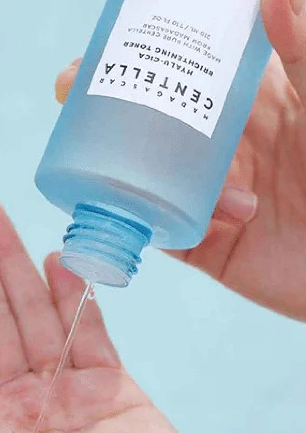 [SKIN1004] Madagascar Centella Hyalu-Cica Brightening Toner 210ml - Image 4